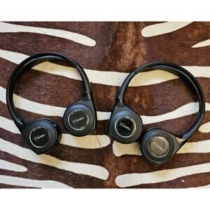 2 Pack Cadillac Escalade Wireless Headphones OEM Set 2015-2020 GM General Motors